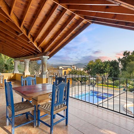 Hotel Hacienda Montesinos モレリア エクステリア 写真