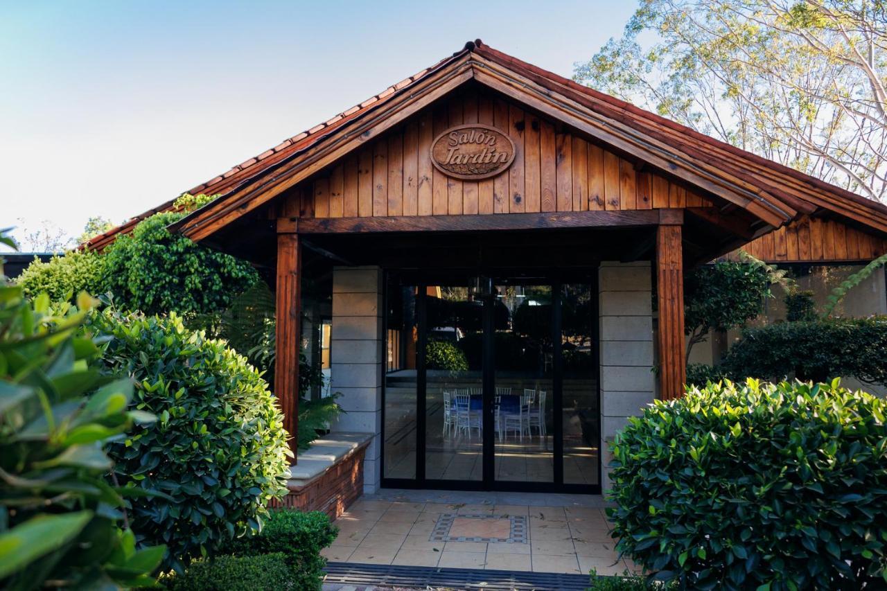 Hotel Hacienda Montesinos モレリア エクステリア 写真